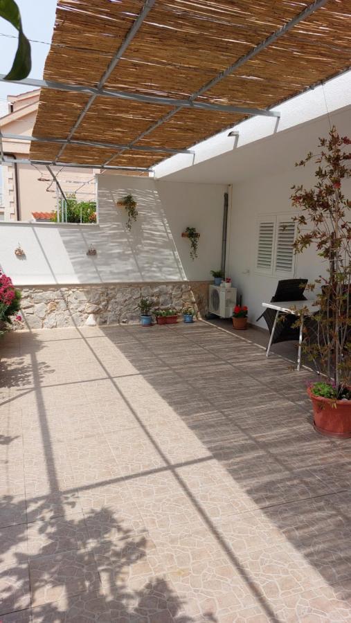 Apartments Dora Hvar Town Bagian luar foto
