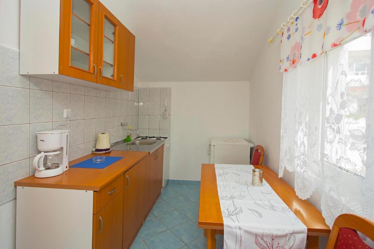 Apartments Dora Hvar Town Bagian luar foto