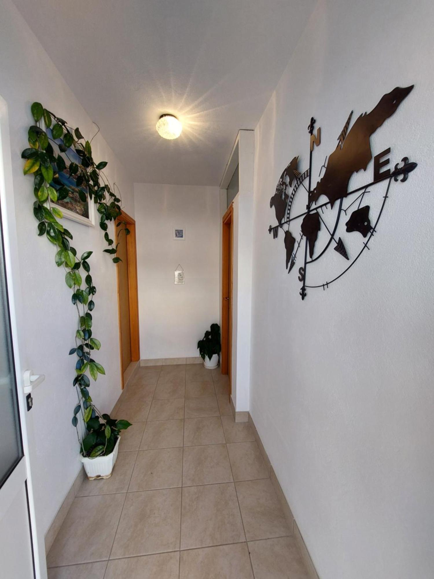 Apartments Dora Hvar Town Bagian luar foto