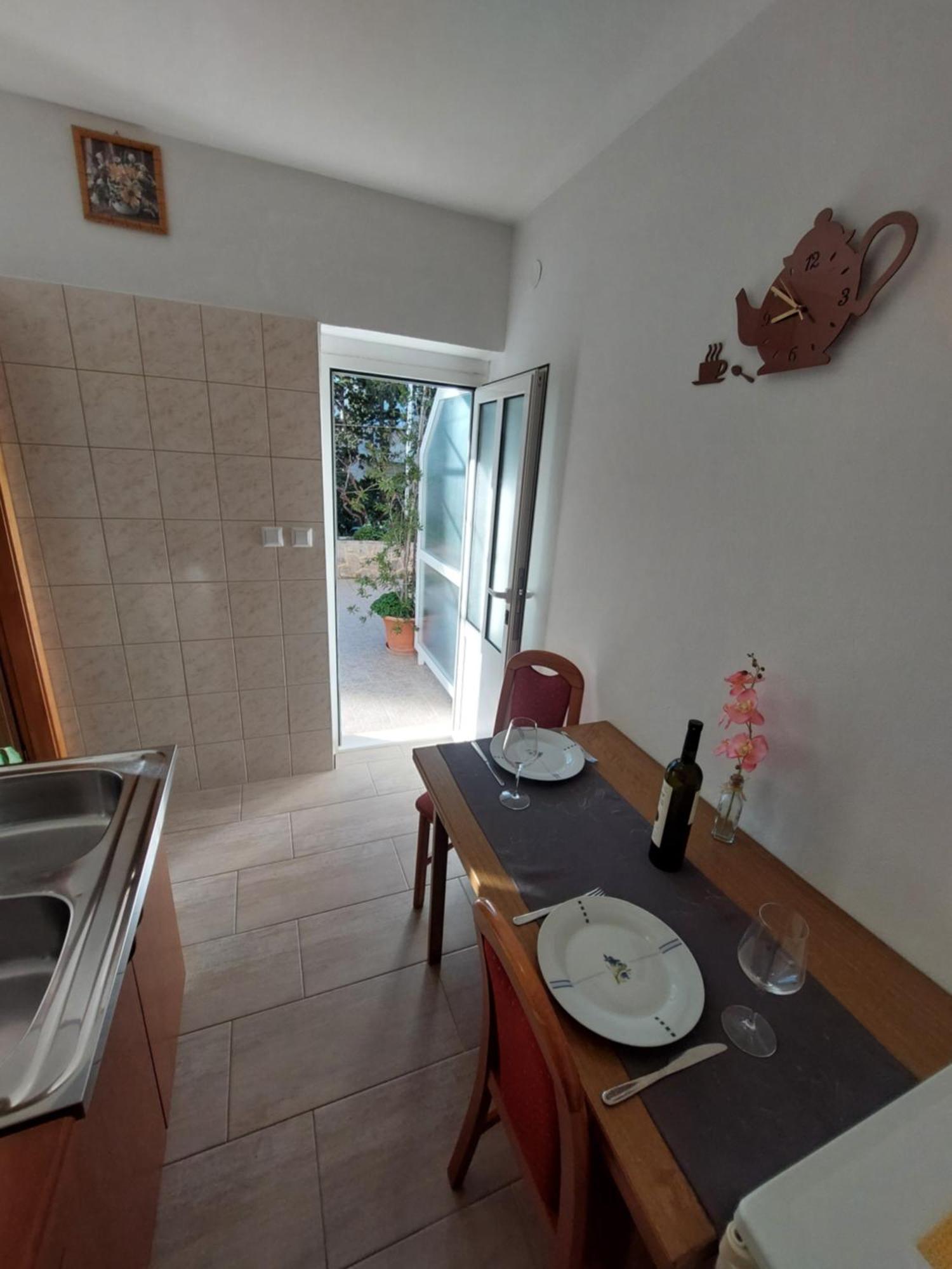 Apartments Dora Hvar Town Bagian luar foto